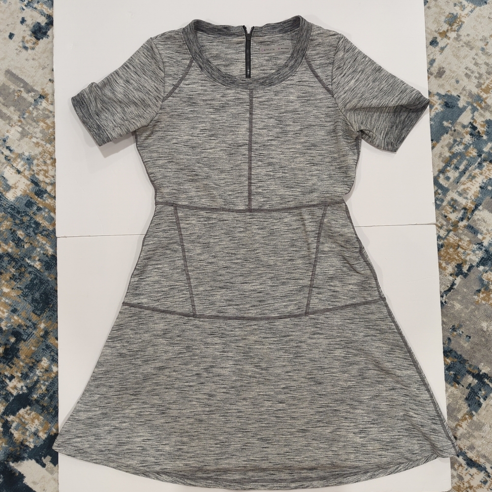 Athleta En Route Ponte Gray Knit Shortsleeve Dress - Women's Medium Casual Comfy